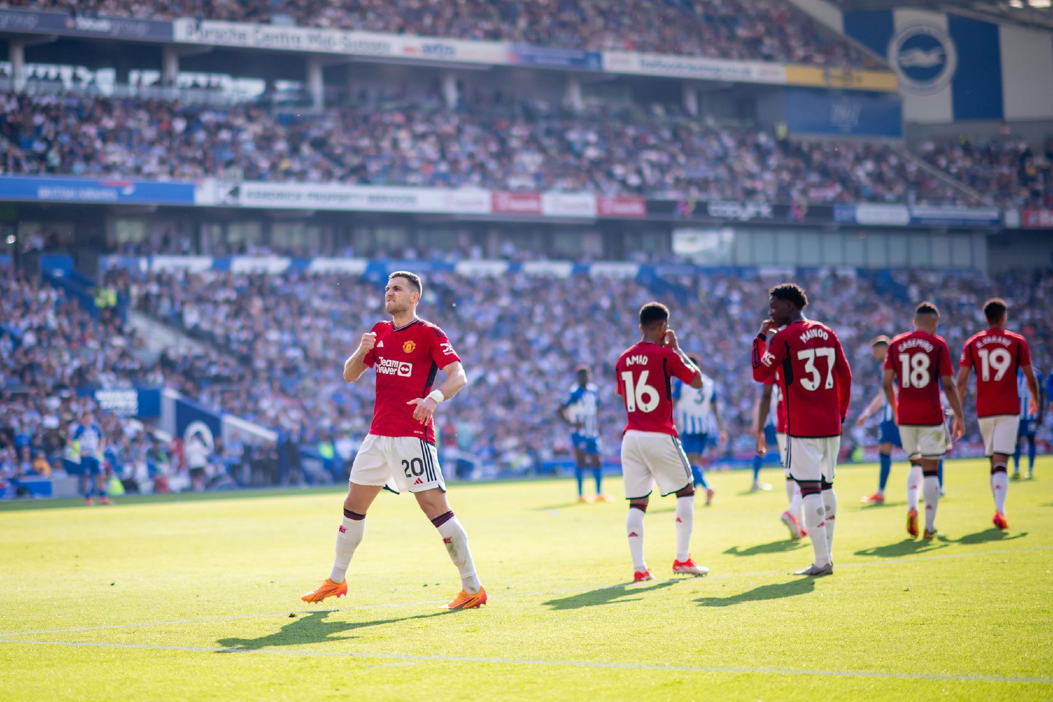 烈对抗中脱 烈对抗中脱